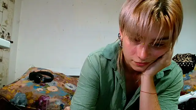 Sophie_Bell webcam