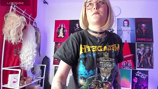 mistresscrowley666 webcam