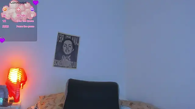 MarieTaylor_ webcam