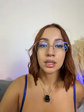 Yelena_Miller1 webcam