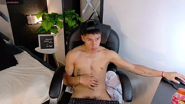 AlexAndAlbert webcam