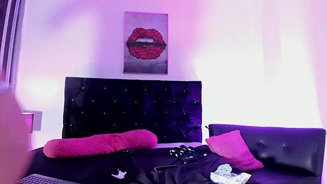 ValeriaAndMathias webcam