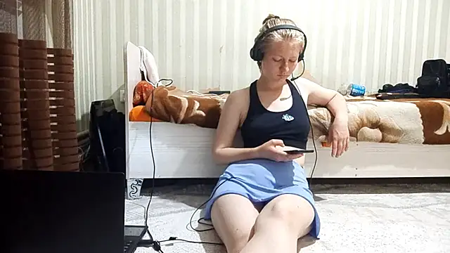 JennyShortcut webcam