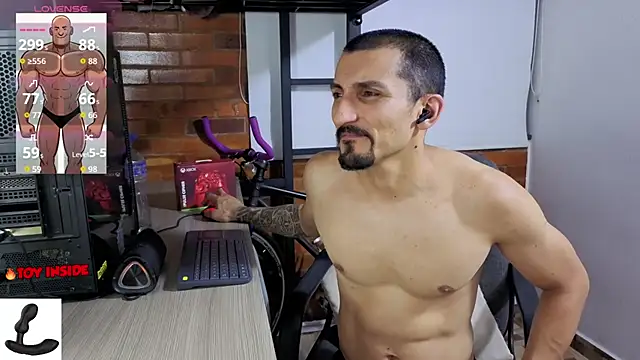Marck_Muscle webcam