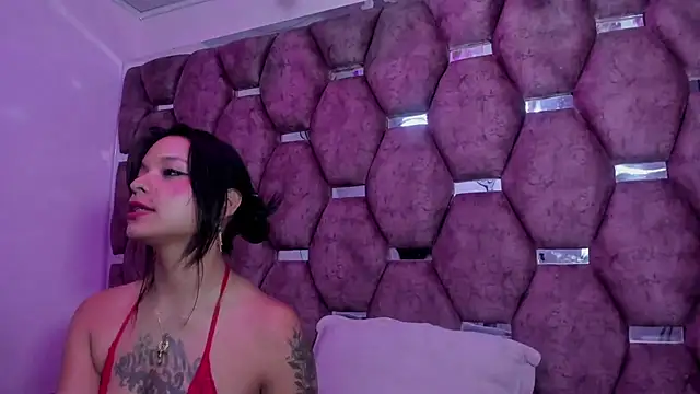 MaddyHudson webcam