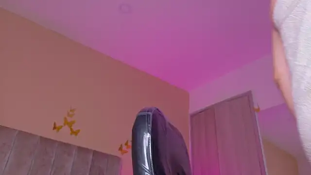 Charlotte_Olsen_ webcam
