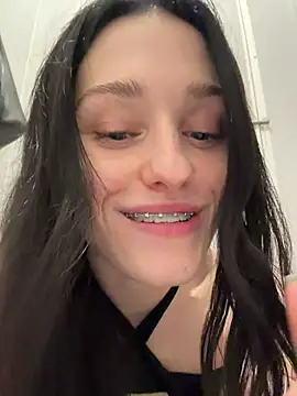 Mia_Mia_M webcam