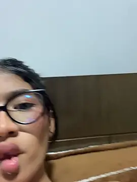 Tyla_Ks webcam
