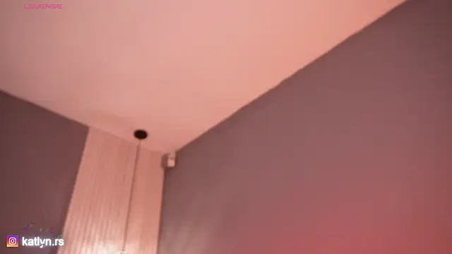 KatlynRous webcam