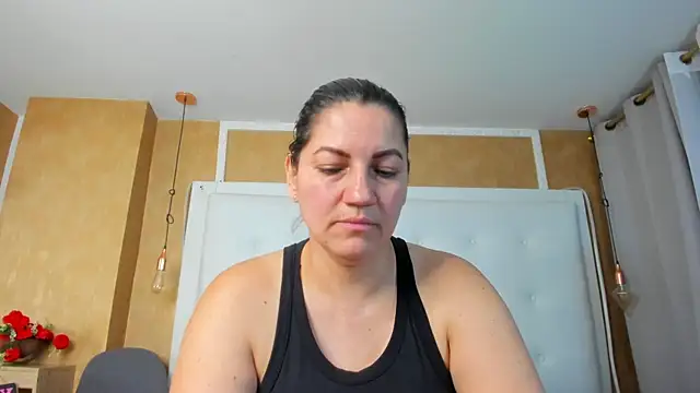 Heidy_milf webcam