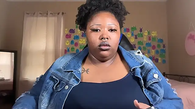 Chocolatebunnyxx96 webcam
