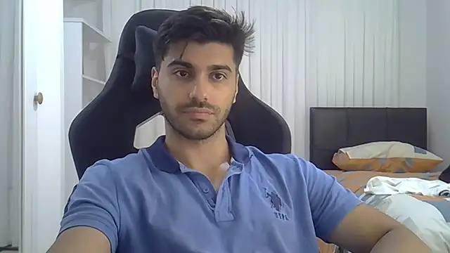 ciceroable (M young) - #asian #big-cocks #bisexuals #black-hair #cam2cam #dirty-talk #footjob #hd #humiliation #middle-priced-privates #muscular #precum #sexting #small-audience #striptease #studs #young
