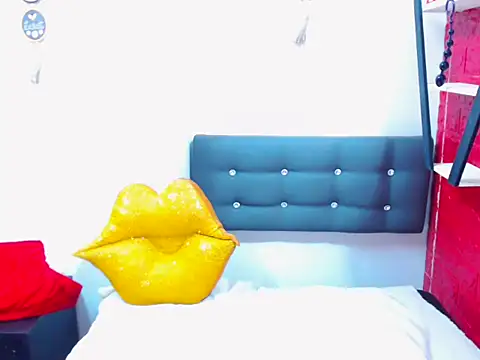 SWEETALIICEHOT webcam