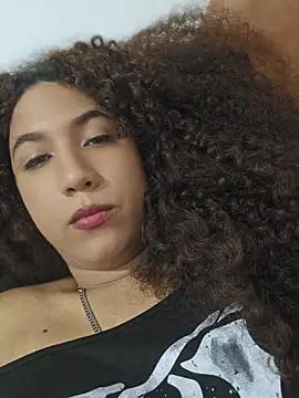lilith_isabella25 webcam