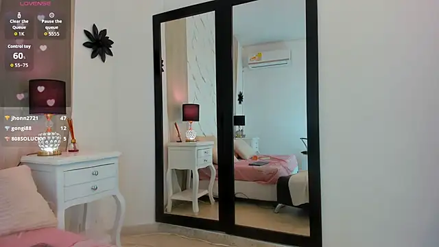 DanniValencia webcam