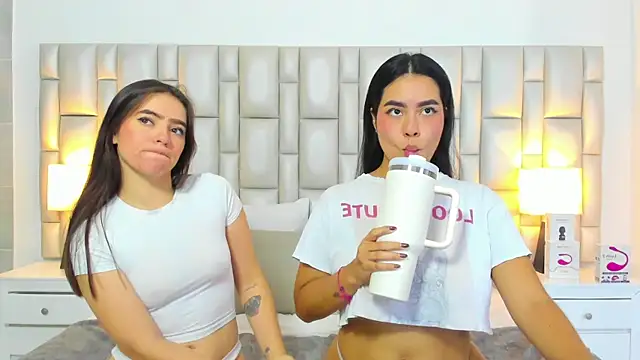 paola_katy_dicks