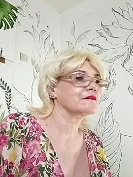 Catty_Lady live sex cam