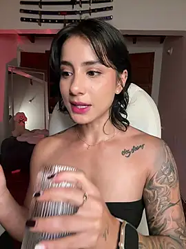 Ale_Lewis live sex cam
