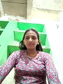Baby__Shreya live sex cam