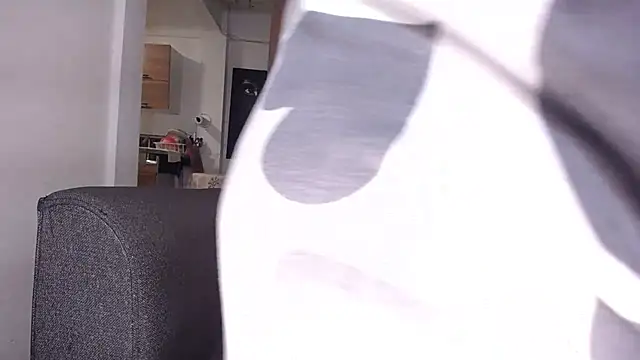 yselahot webcam