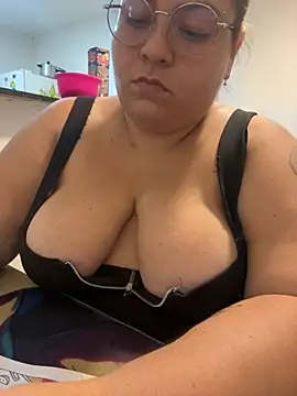 carola_hotwife