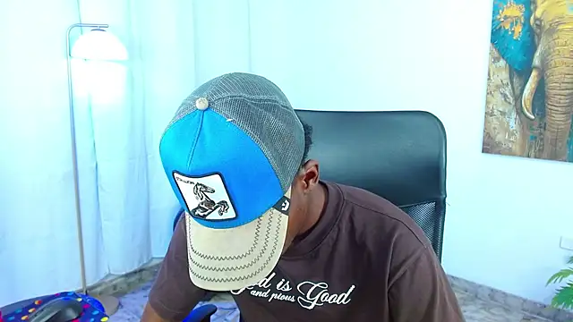 alexaandro18 webcam