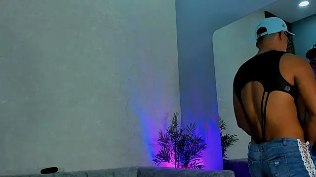 Jake_Lauren