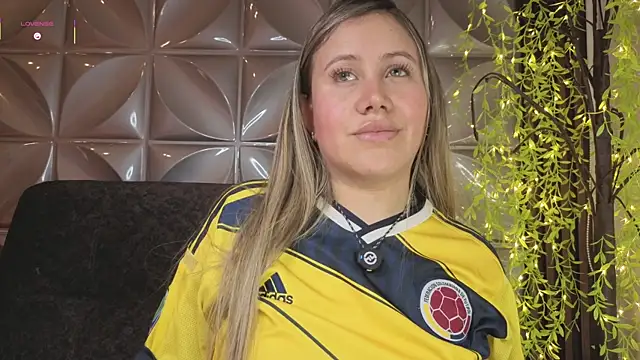 eleecttraa_12 webcam