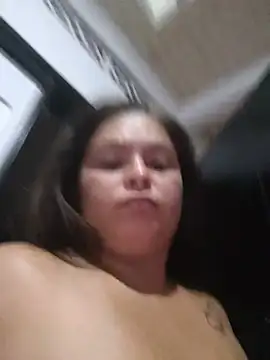 Yamilet1203 webcam