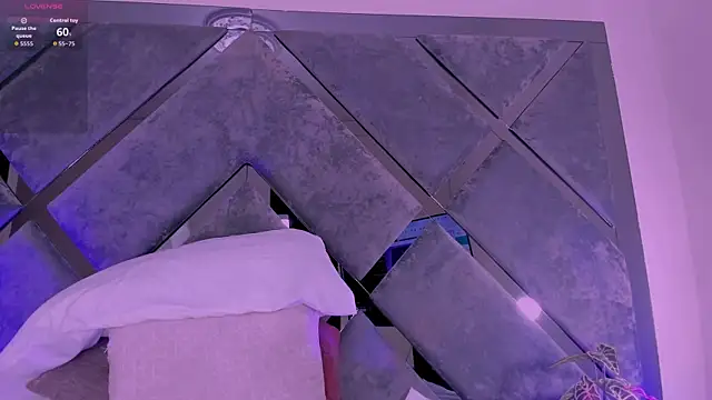 Samantha-Pardo webcam