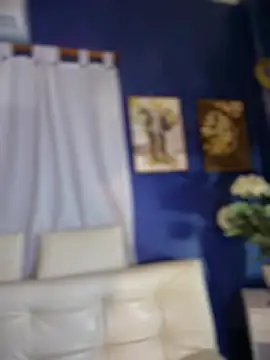 LeylaKnox webcam