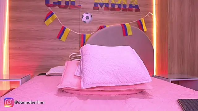 danna_berlin_ webcam