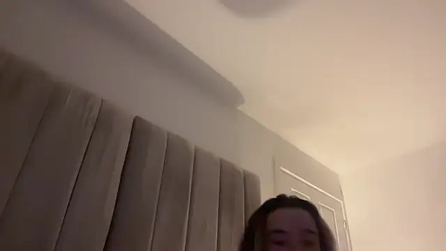 maisiesmithx live cam on StripChat