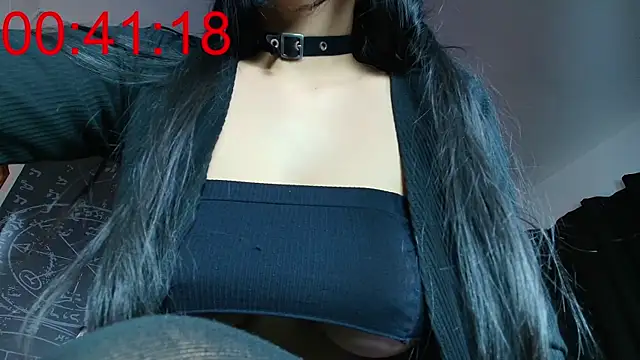 alexhoe_ (Ask my age) - Choose the goal with a poll
