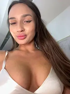 LillyNatty18 webcam