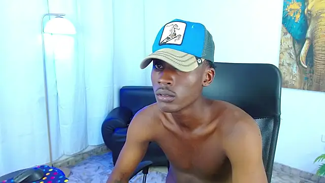alexaandro18 webcam