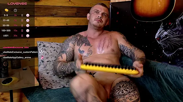 MrrKray live cam on StripChat