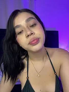 Watch Lily_Woodz live on EroticFlix - High definition streams