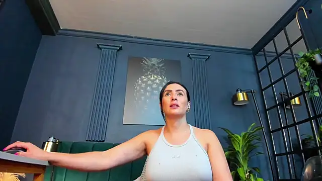 scarlet_edwars webcam