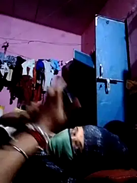 Hot_ashna webcam