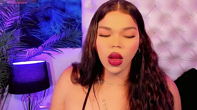 Keira_Fox31 webcam