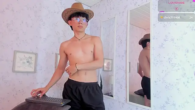 liam_twiink webcam