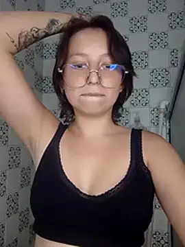 Klaret_Toy webcam