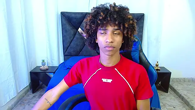 angelll18_ webcam