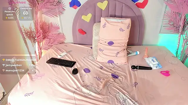 Nalapalmer live cam on StripChat
