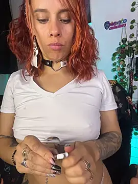 Lexxii_hot_col webcam