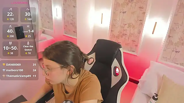 liiliie_petite webcam