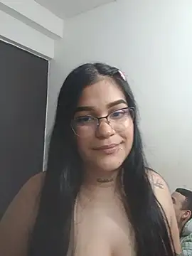 MamiRica25 webcam