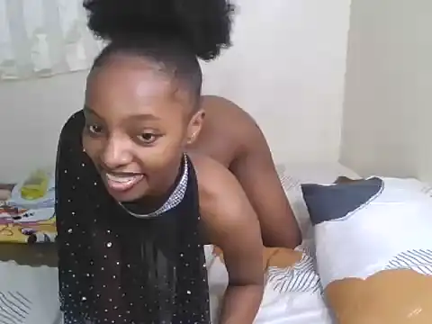 CUTE-MESSY webcam