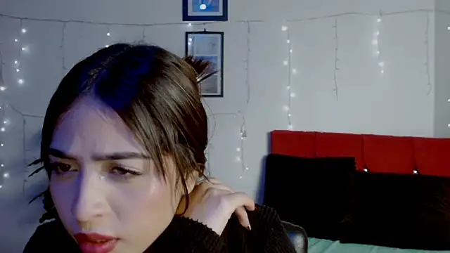 Tiffany_Bu webcam